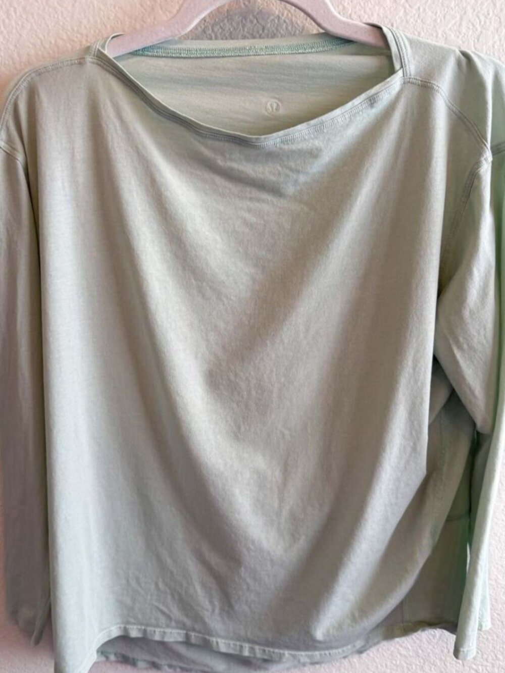 Action Long-Sleeve Shirt in Delicate Mint